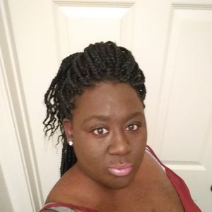 Meet your Posher, Candy